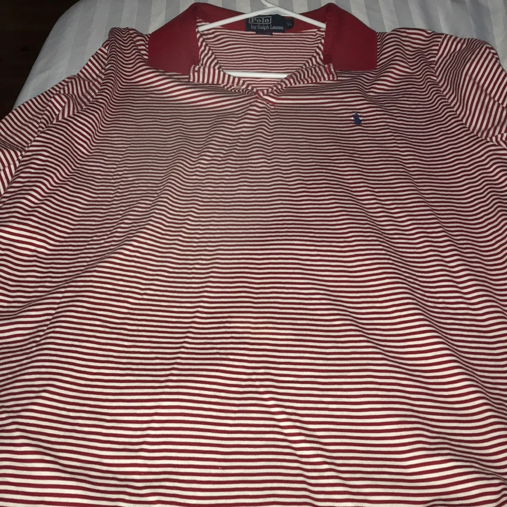Red and white polo collar shirt